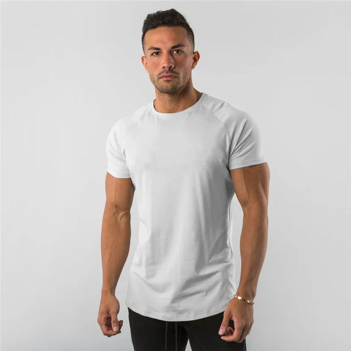FITTED PERFORMANCE T-SHIRT FOR MEN