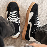 Aurevon Sneakers
