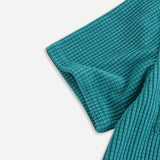Men’s Button Shirt with Textured Pattern
