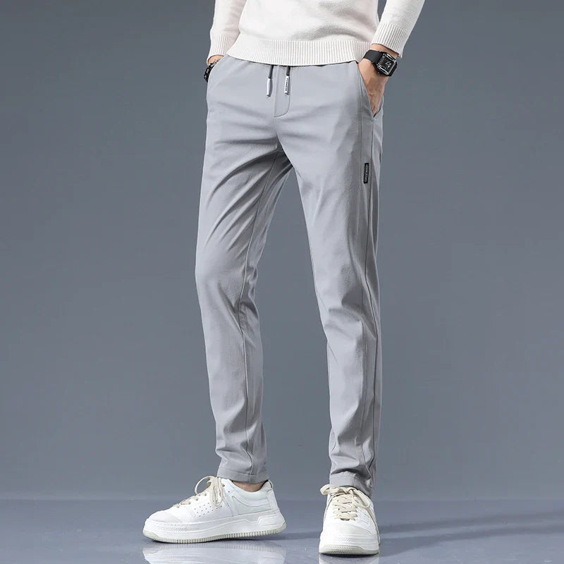 Gray / 28