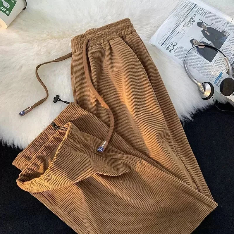 Brown / S