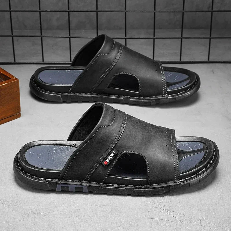 Black / 4